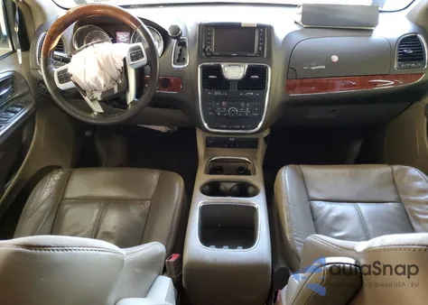 2014 Chrysler Town & Country Limited from USA, damaged, VIN 2C4RC1GG9ER304514